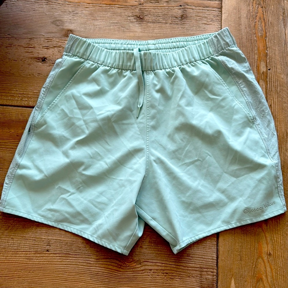 Outdoor Voices High Stride Athletic Shorts light Green  Small 5” unlined